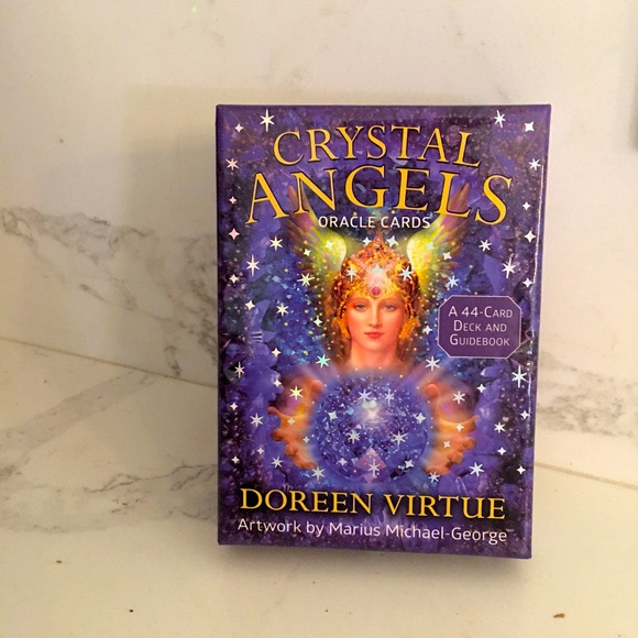 Crystal Angels Oracle Cards by Doreen Virtue - Picture 1 of 2